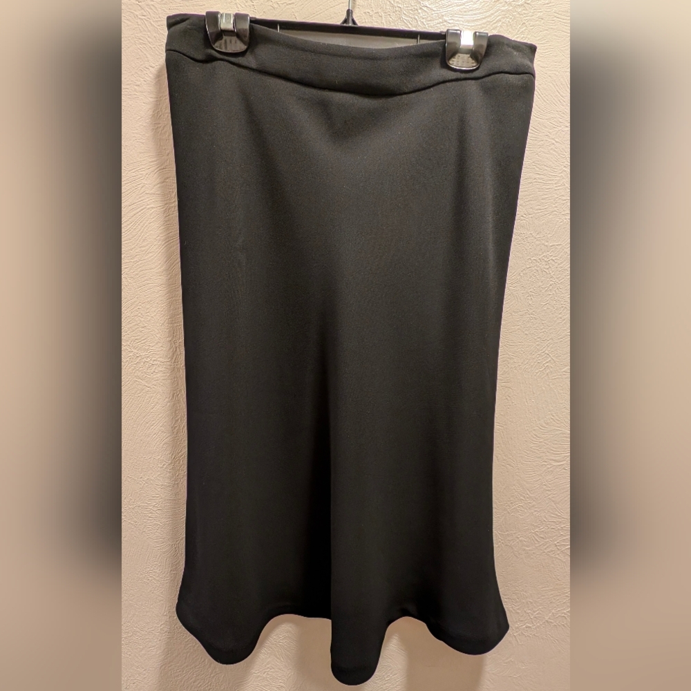 Platinum Edition Jones New York. Classic A-Line Skirt